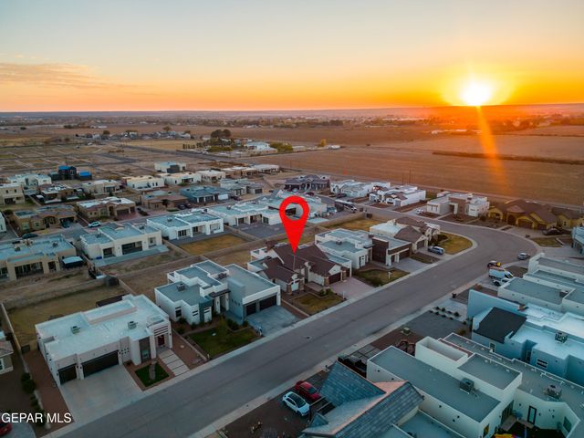 356 RIO DE JAZMIN Circle, El Paso, TX 79932