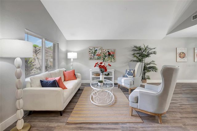 16133 RAVENDALE DRIVE, Tampa, FL 33618