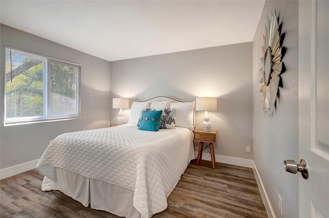 16133 RAVENDALE DRIVE, Tampa, FL 33618