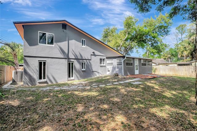 16133 RAVENDALE DRIVE, Tampa, FL 33618