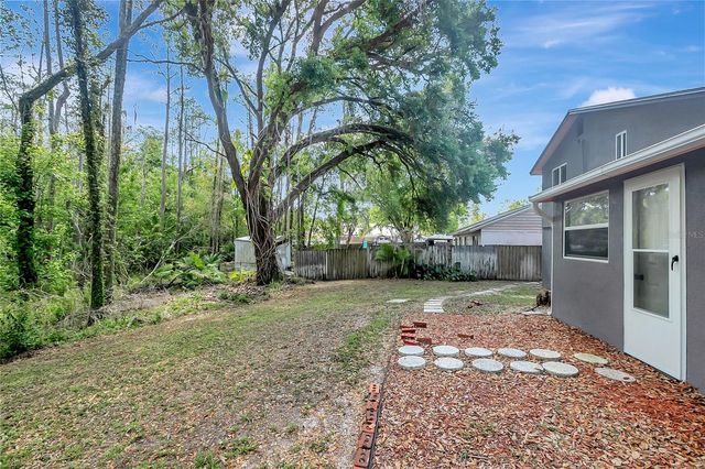 16133 RAVENDALE DRIVE, Tampa, FL 33618