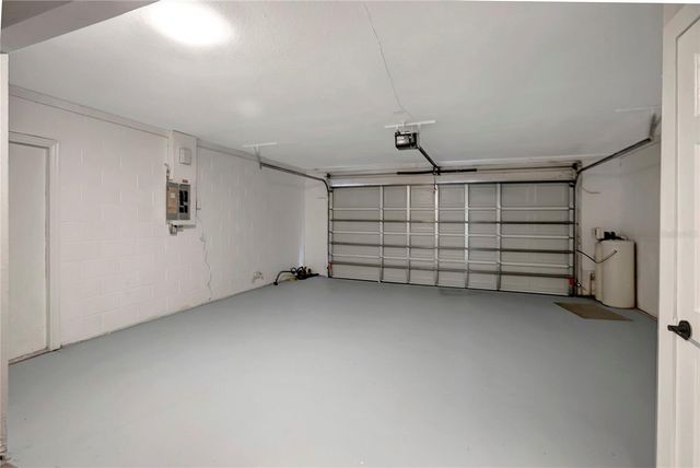 16133 RAVENDALE DRIVE, Tampa, FL 33618