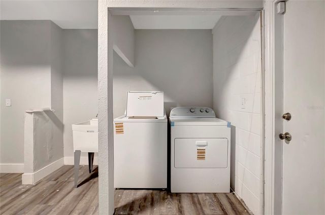 16133 RAVENDALE DRIVE, Tampa, FL 33618