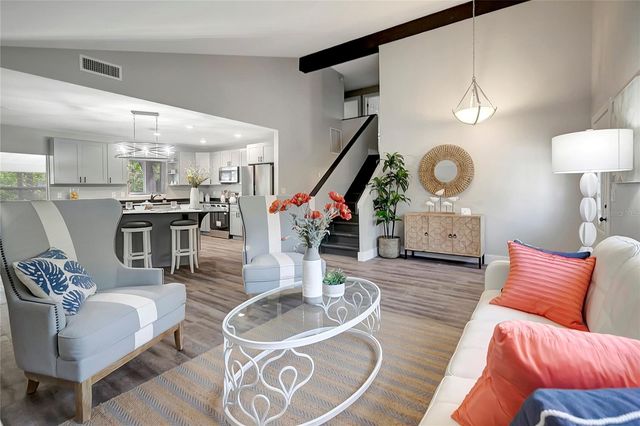 16133 RAVENDALE DRIVE, Tampa, FL 33618