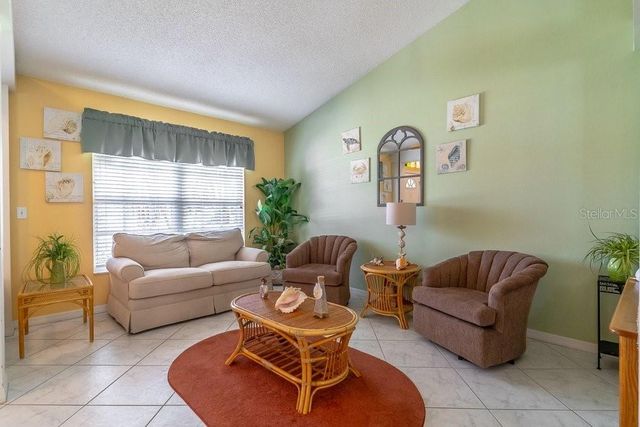 364 WISTERIA COURT, Deltona, FL 32738