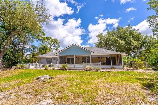 364 WISTERIA COURT, Deltona, FL 32738