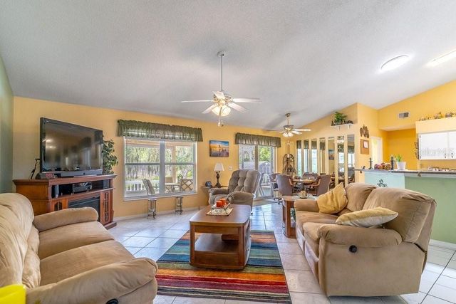 364 WISTERIA COURT, Deltona, FL 32738