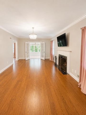 921 Strong Avenue, Elkhart, IN 46514