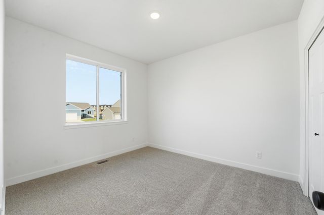 975 11th Street, Waukee, IA 50263