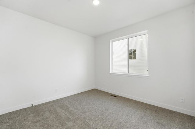 975 11th Street, Waukee, IA 50263