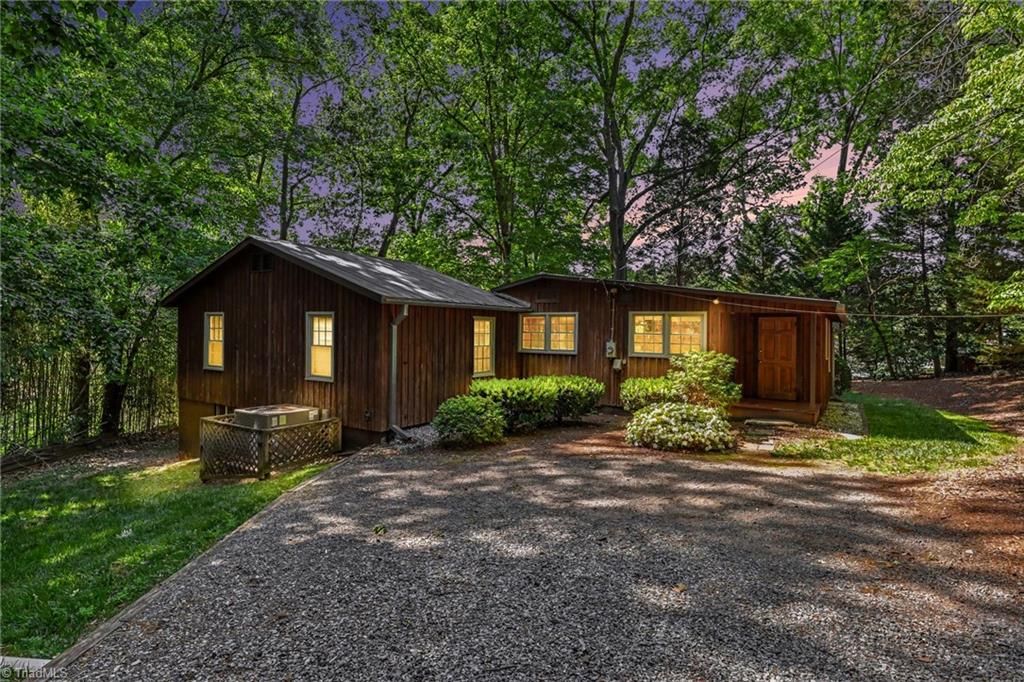 1589 Warf Road, Lexington, NC 27292
