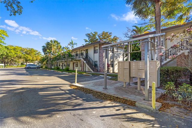 1335 NW 94th Way 1335, Coral Springs, FL 33071