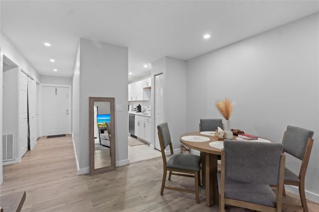 1335 NW 94th Way 1335, Coral Springs, FL 33071