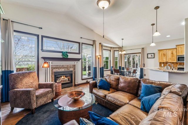 10220 N Palisades Way, Boise, ID 83714