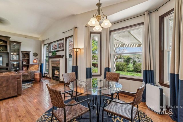 10220 N Palisades Way, Boise, ID 83714