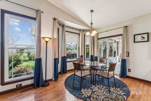 10220 N Palisades Way, Boise, ID 83714