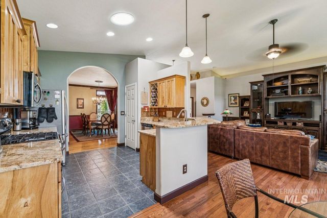 10220 N Palisades Way, Boise, ID 83714