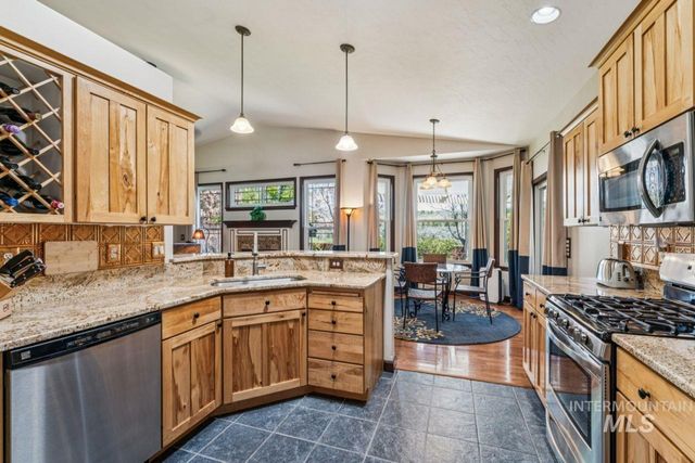 10220 N Palisades Way, Boise, ID 83714