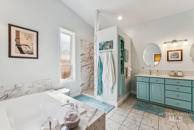 10220 N Palisades Way, Boise, ID 83714