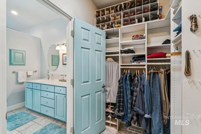 10220 N Palisades Way, Boise, ID 83714