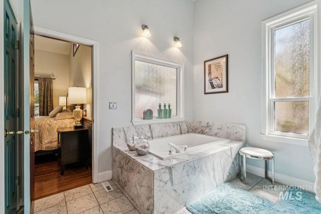 10220 N Palisades Way, Boise, ID 83714