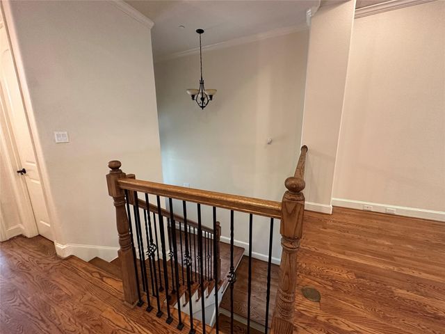 6353 Richmond Avenue 121, Houston, TX 77057