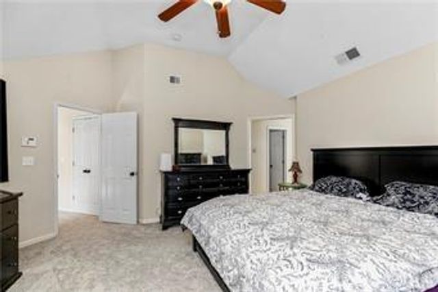8500 NE 99th Terrace, Kansas City, MO 64157