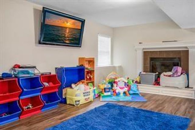 8500 NE 99th Terrace, Kansas City, MO 64157