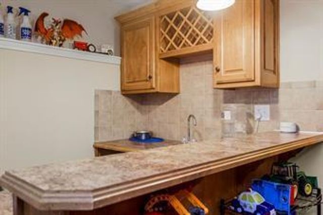 8500 NE 99th Terrace, Kansas City, MO 64157