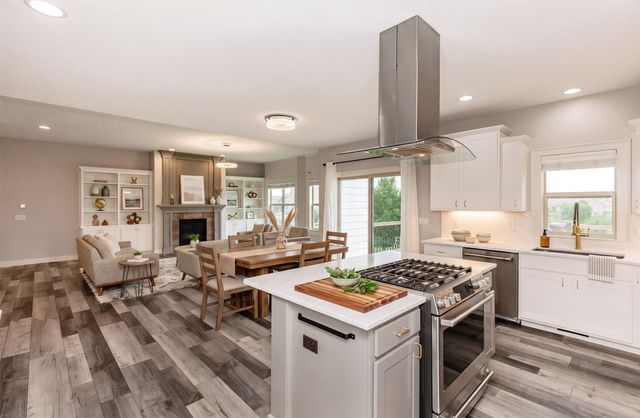 5119 NE Jan Rose Parkway, Ankeny, IA 50021