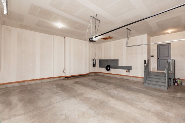 5119 NE Jan Rose Parkway, Ankeny, IA 50021
