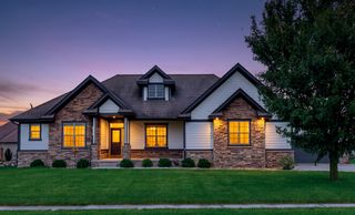 5119 NE Jan Rose Parkway, Ankeny, IA 50021