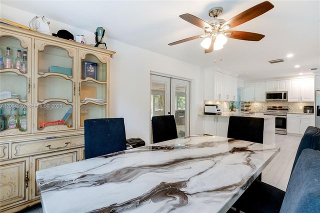 26105 SW 193rd Ave, Homestead, FL 33031