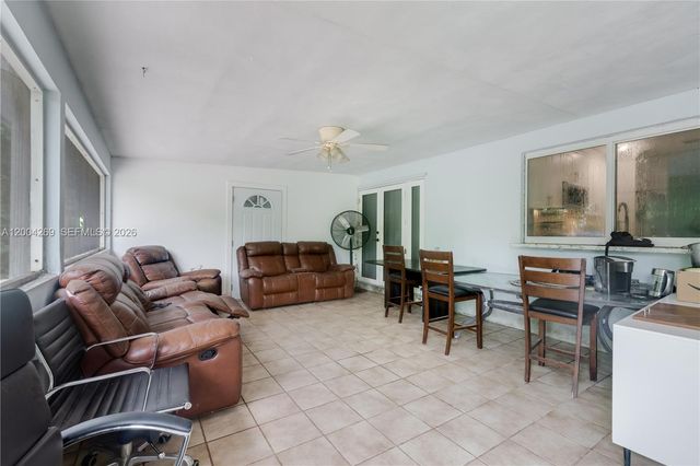 26105 SW 193rd Ave, Homestead, FL 33031