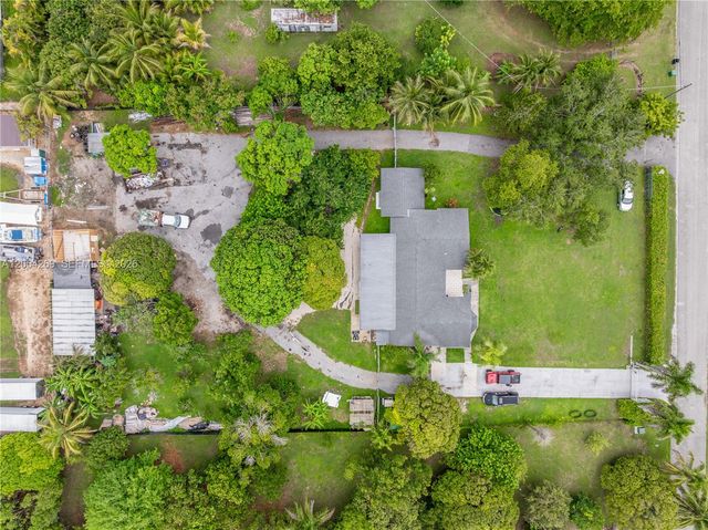 26105 SW 193rd Ave, Homestead, FL 33031