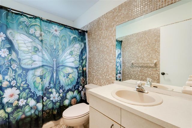 26105 SW 193rd Ave, Homestead, FL 33031