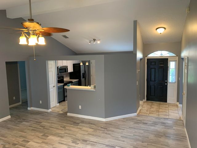 12018 SUNCHASE Drive, Jacksonville, FL 32246