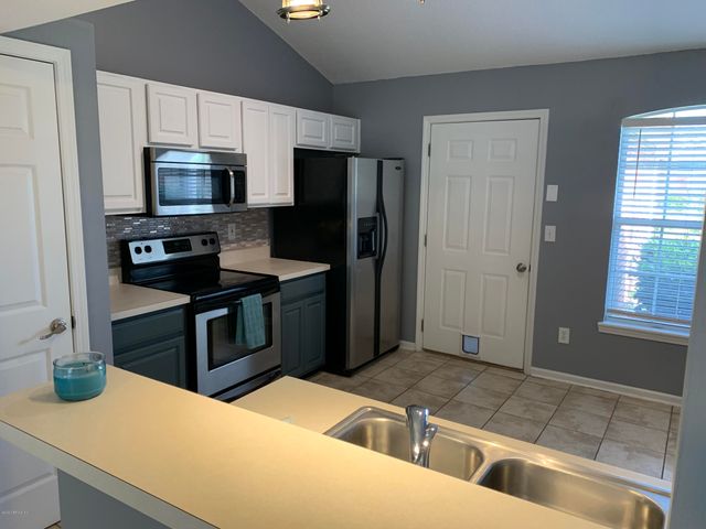 12018 SUNCHASE Drive, Jacksonville, FL 32246