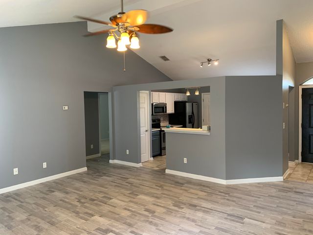 12018 SUNCHASE Drive, Jacksonville, FL 32246