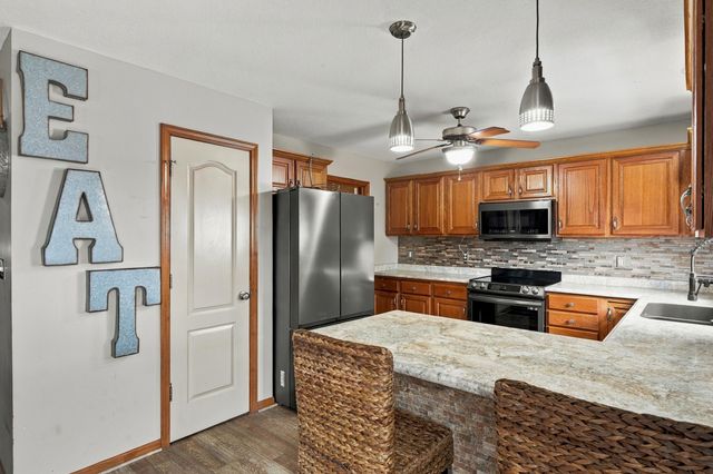 5704 REDWING DR, Columbia, MO 65202