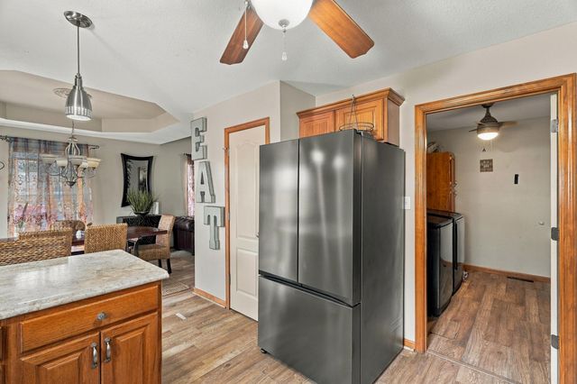 5704 REDWING DR, Columbia, MO 65202