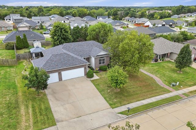 5704 REDWING DR, Columbia, MO 65202