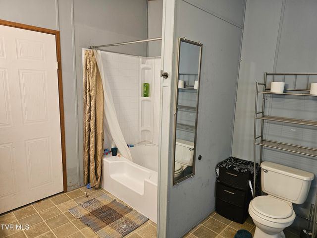 107 Hollow Hill Lane, Rogersville, TN 37857