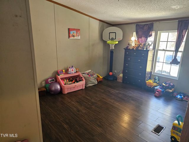 107 Hollow Hill Lane, Rogersville, TN 37857