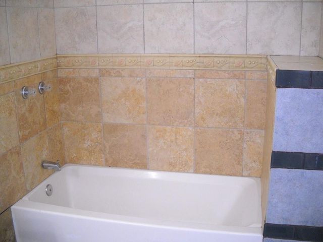 145 E Farmer Street, Independence, MO 64050