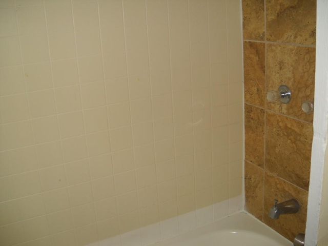 145 E Farmer Street, Independence, MO 64050