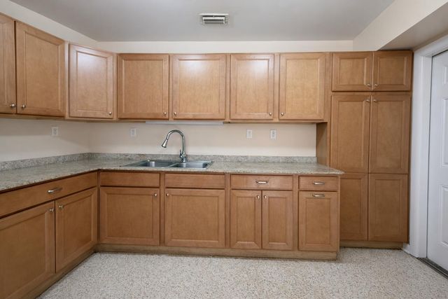 1016 Colonial Road, Fort Pierce, FL 34950