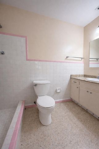 1016 Colonial Road, Fort Pierce, FL 34950