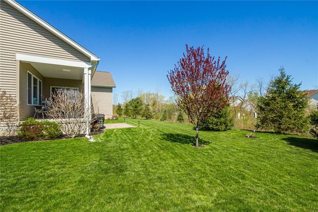 159 Thames Drive, Henrietta, NY 14588