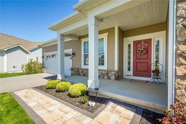 159 Thames Drive, Henrietta, NY 14588